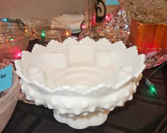 Vtg Fenton Milk Glass Hobnail Candle Holder Centerpiece!
