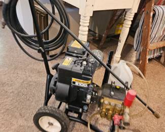 John Deere 210 G Power Washer W/Briggs & Stratton  Engine No. TY0210Z!
