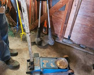 4-Ton Floor Jack!