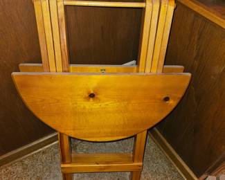 Vtg Wood Folding Table!