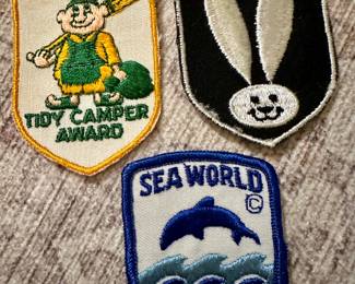 Vtg. Embroidered Sew On Patches Badges!! (Tidy Camper Award Angel Halo, White Bunny Long Rabbit Ears, Sea World Aurora Ohio) 