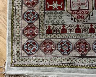 Vintage Silk Turkish Hereke  prayer rug handmade high density 34” x 20” $300 
Aprox 3lb
