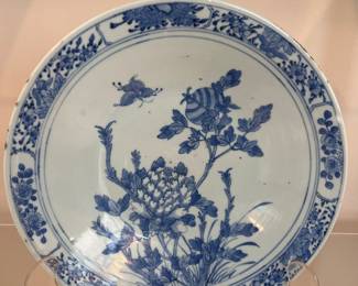 Antique blue and white Chinese Qing dynasty (1644–19 11) porcelain platter 12” diameter
Floral peony or lotus and butterfly motif
$400 Aprox 10lb