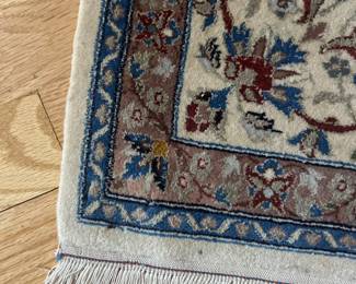 Hand Knotted Nain Carpet With Silk high density 82” x 48” $600 Aprox 15lb