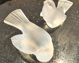Pair of Lalique Crystal Frosted Sparrows (10”w x 10”d) $125 (5lb) (one sparrow chipped)