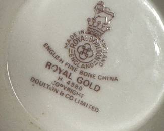 Royal Doulton Royal Gold Bone China Set $800