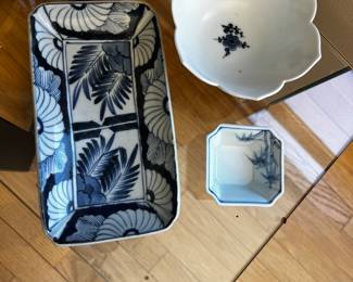 Various Chinese 3 Imari dishes 
