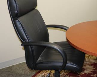 24.4 Black Desk Chairs