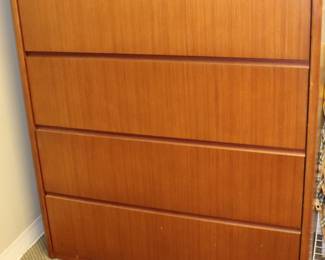 Item 28 4 Drawer Wood File Cabinet