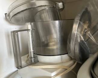food processor and other kitchen appliances