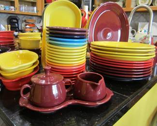 Fiesta Ware (many pieces, excellent cond.)