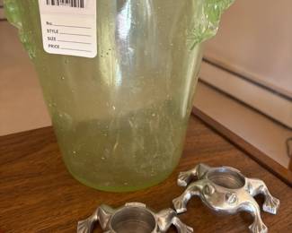 Vtg Lucite Frog Ice Bucket