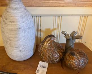 Set of Quail Figurines, Vase 