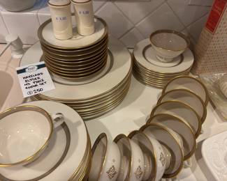 Haviland Elysee 43 Piece China Set