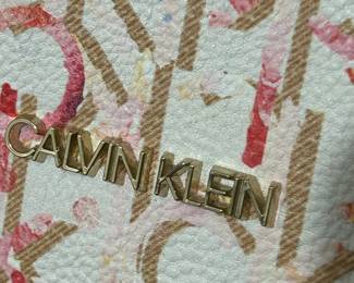 Ladies designer clothing and accessories--no fakes