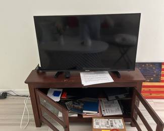 Flat screen & console