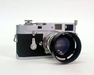 Leica camera