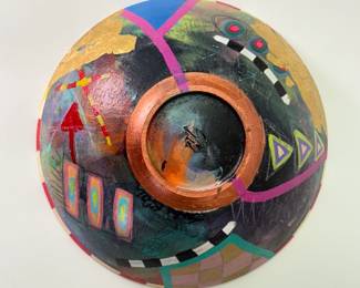 Reverse of Sandra Blain raku pottery bowl, signed and dated.