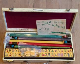Vintage 1960 Mahjongg set in carrying case