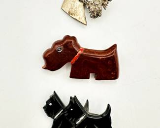 Adorable vintage bakelite "Scottie dog" pins