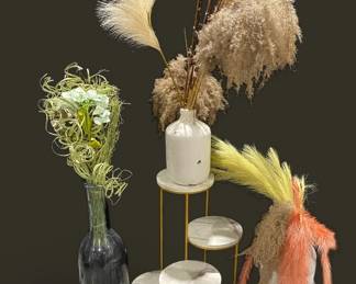 4 Tier Plat Stand Faux Pampas in Vases