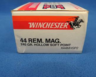 Lot 258. Winchester Super X 44 Rem. Mag. 240-grain HSP. Full box of 20 rounds.