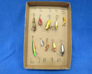 Lot 374. Ten vintage baits as described in the photos