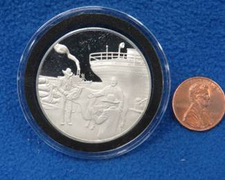 Lot 95. 1973 Postmasters of America sterling silver medallion. 25.2 grams.