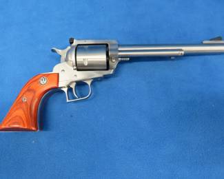 Lot 29. Ruger New Model Blackhawk 44 Magnum revolver. Ser. No. 87-78003. Includes case, manual, and gun lock.