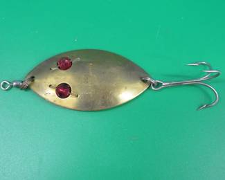 Lot 382. Gibbs 3 1/2" Red Eye Wiggler