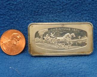 Lot 186. 1971 Franklin Mint sterling silver Christmas ingot. 65.94 grams.