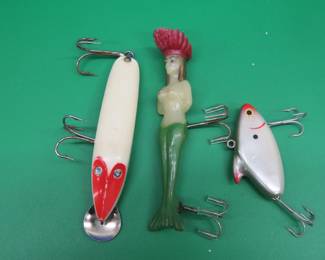 Lot 129. Paul Bunyan Artful Dodger, Heddon Sonic, and a Mermaid Queen