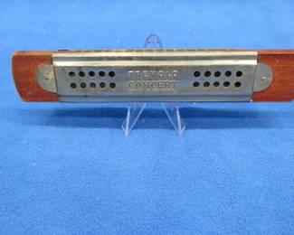 Lot 279. Weiner Concert harmonica