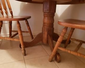 BASE OF OAK PEDESTAL TABLE