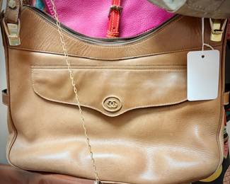 Vintage Gucci handbag