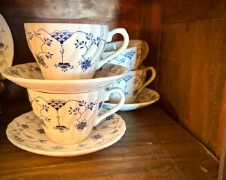  Churchill "Finlandia" china set.