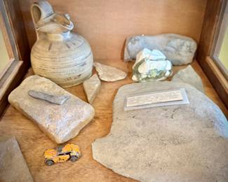 Vintage narrow display case, holding rock collection