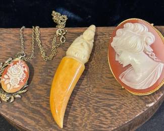 Cameo Brooch Necklace Carved Tiger Tooth Buddha