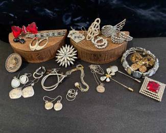 Costume Jewelry Statement Pieces and More