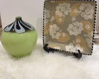 Nest Nook Small Rug Pier 1 Glass Vase  Decorative Plate