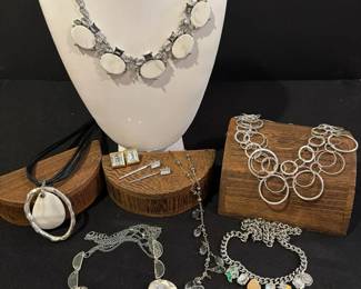 Jewelry Statement Pieces