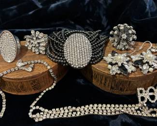 Jewelry Statement Pieces Large Costume Rings And More