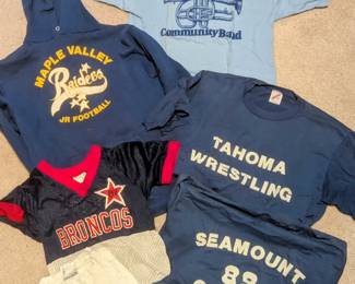 Vintage Sweat and T shirts