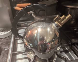 Alessi 9091 tea kettle Richard Sapper