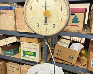 Vintage scale