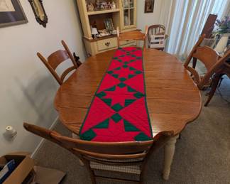 Dining Table & 4 Chairs