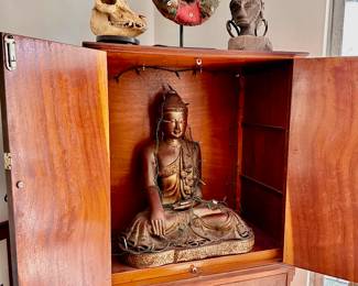 Antique Tibetan Buddha
Ivory Coast African Mask
African carved Head
Pig Skull