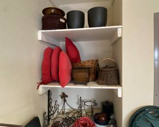 Potting/gardening items