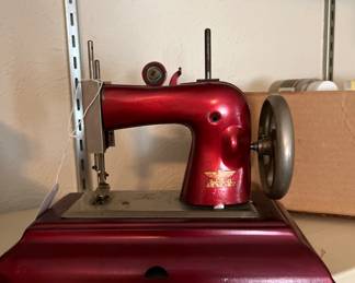 Child vintage sewing machine
