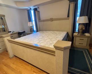 Contemporary King Size Bed